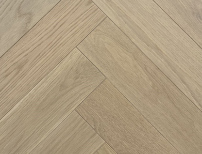 Vidar Design Flooring-Herringbone Flooring-American Oak 5” x 3/4” Engineered Hardwood Flooring-Color Honey Wheat